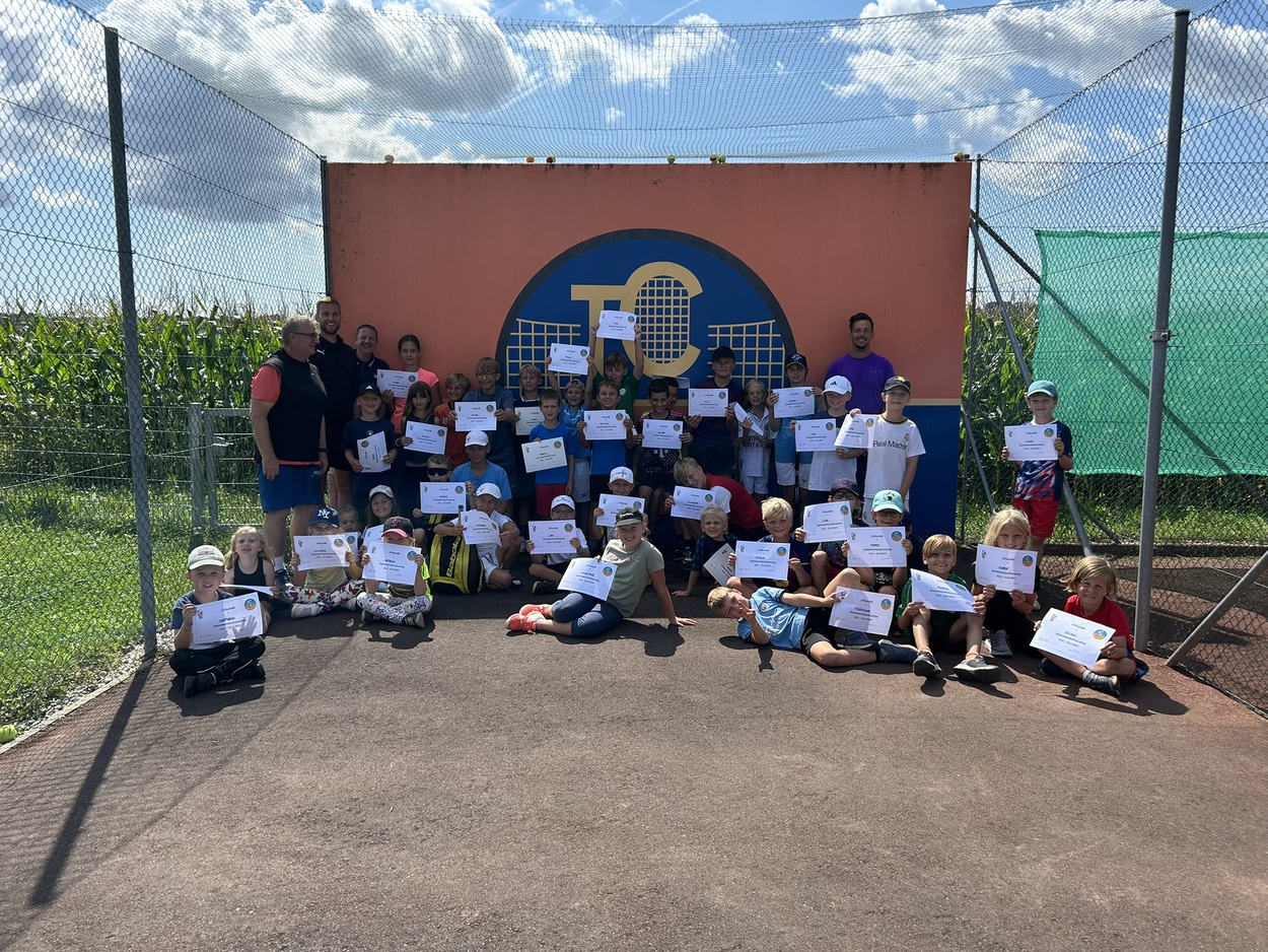 Erfolgreiches Tennis-Sommercamp